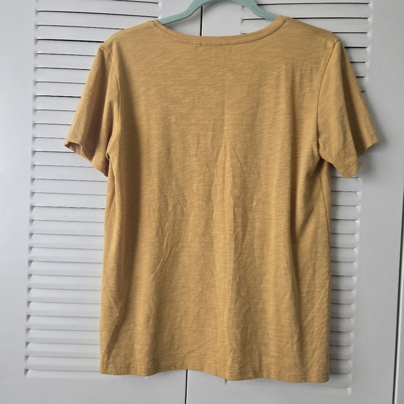 Theory Women's V-neck Shirt Plain Mustard Yellow Size M #211 - Picture 2 of 5